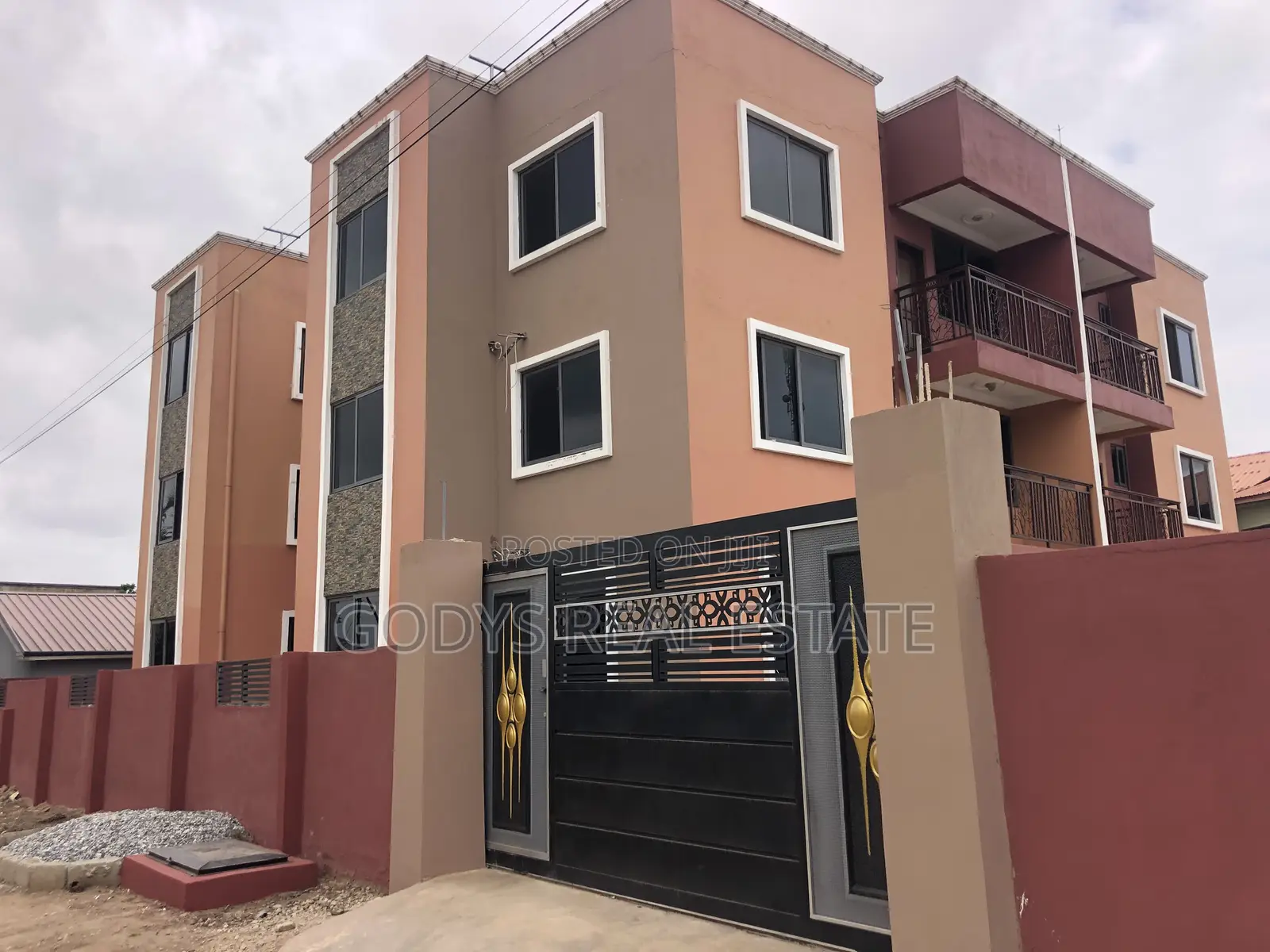2bdrm Apartment in Opeikuma, Kasoa for rent in Kasoa
