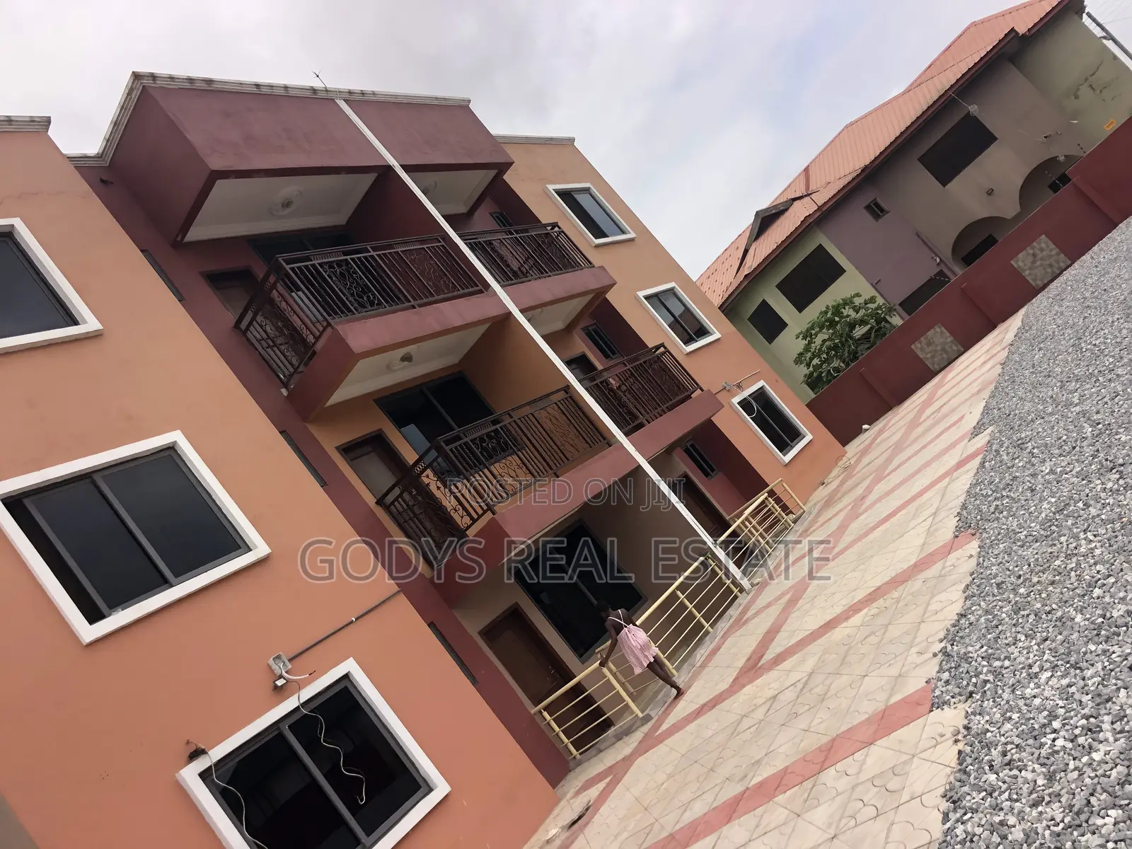 2bdrm Apartment in Opeikuma, Kasoa for rent in Kasoa