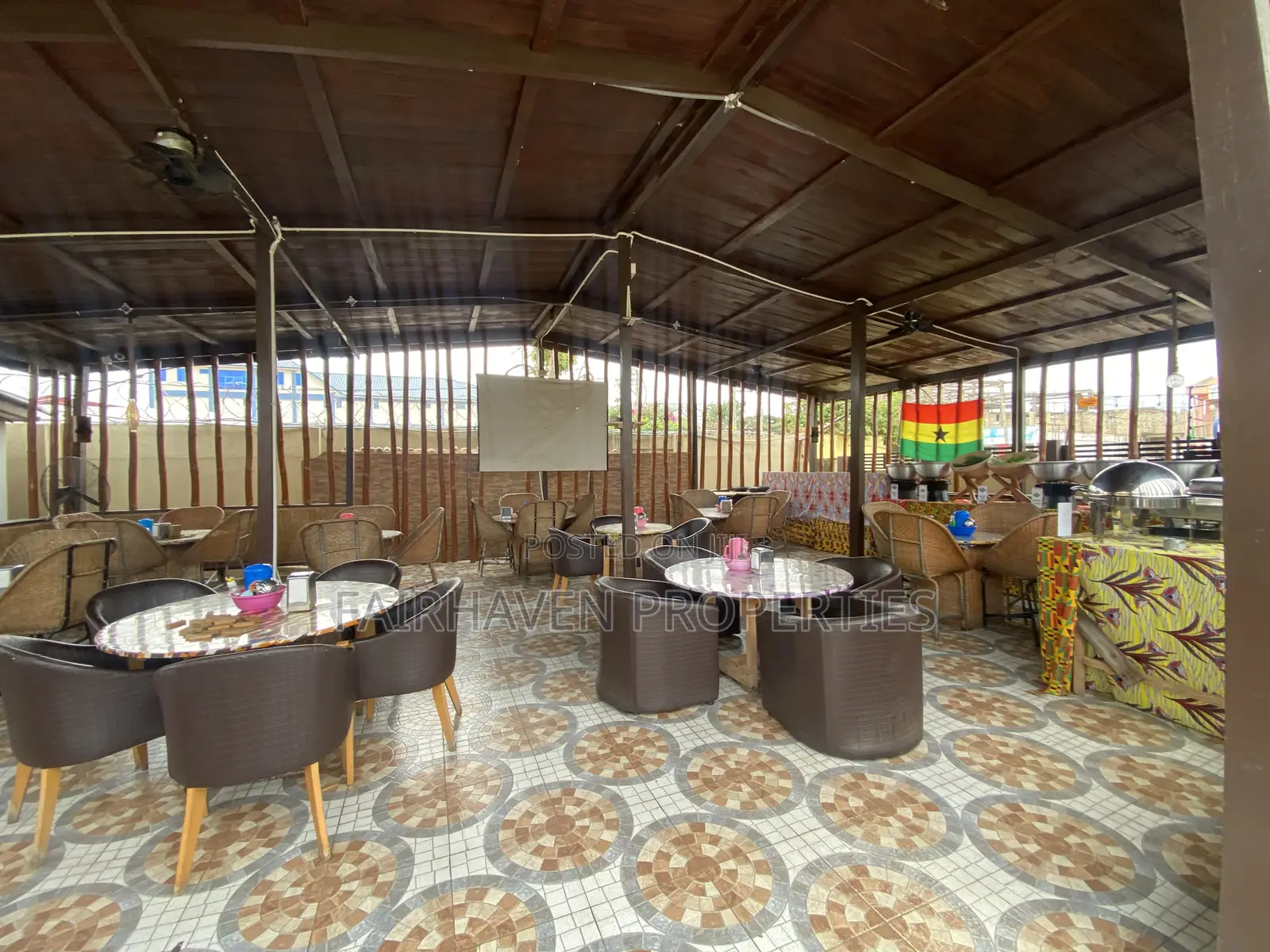 Restaurant / Bar / Club for Rent in Spintex