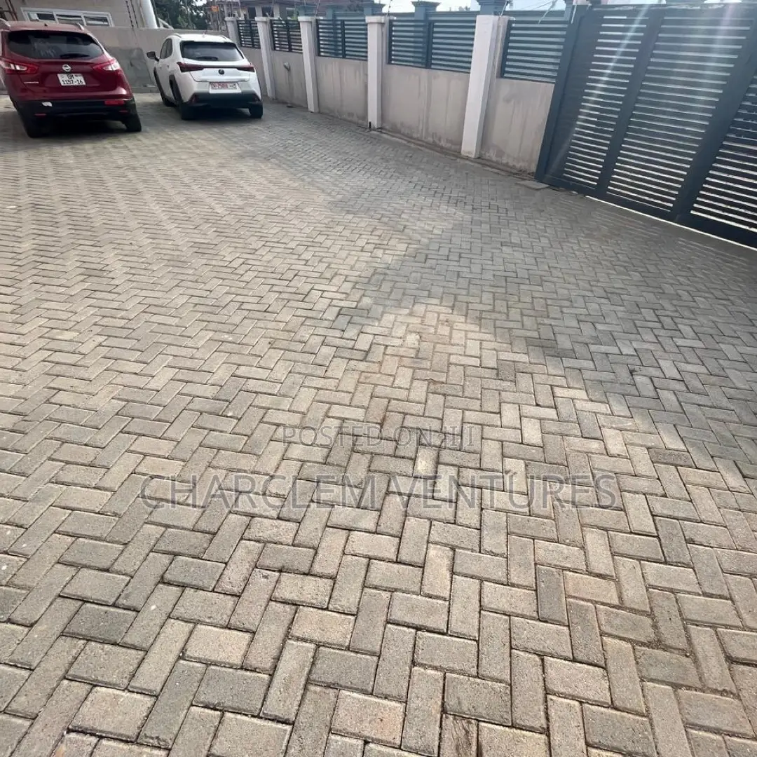 2bdrm Apartment in Charclem Ventures, East Legon for rent in East Legon