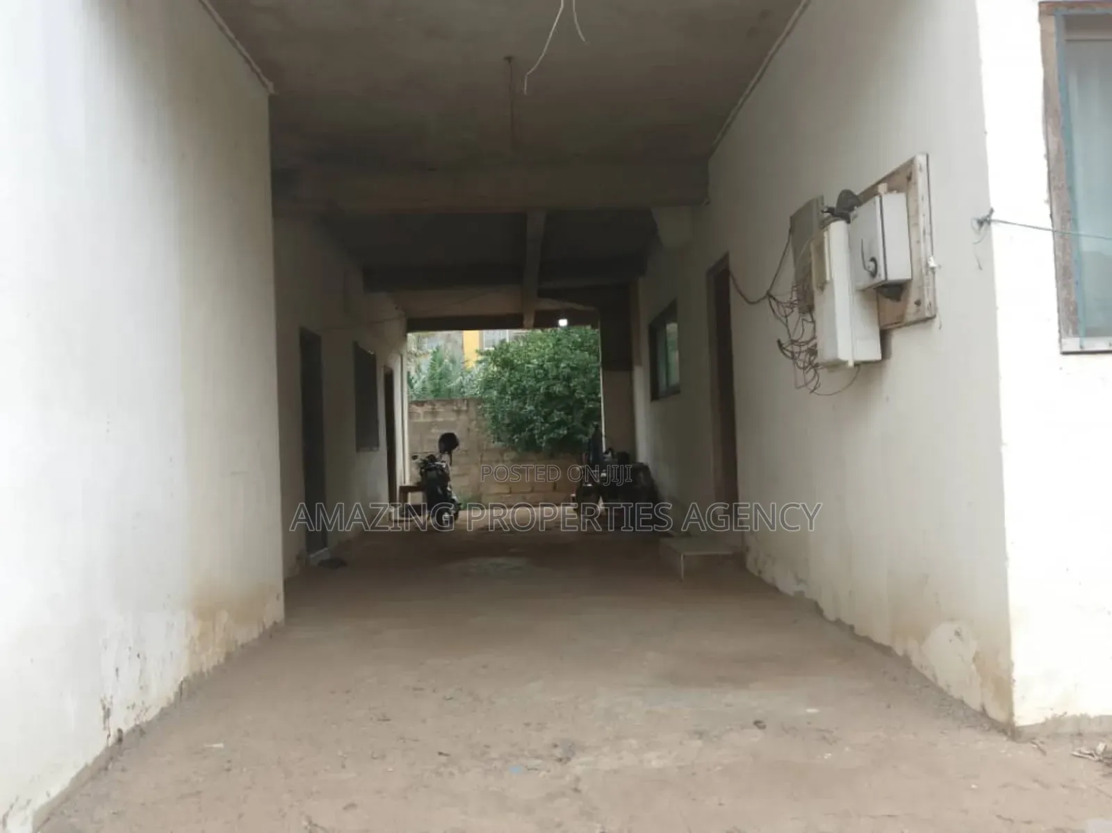 6bdrm House in Adjiriganor for sale in Adjiriganor