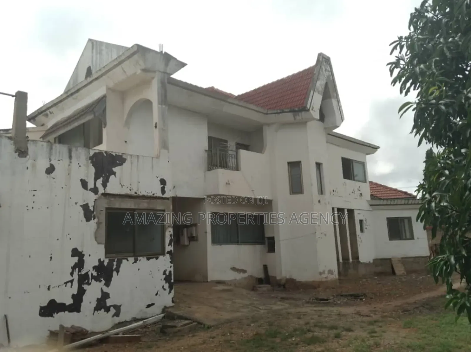 6bdrm House in Adjiriganor for sale in Adjiriganor