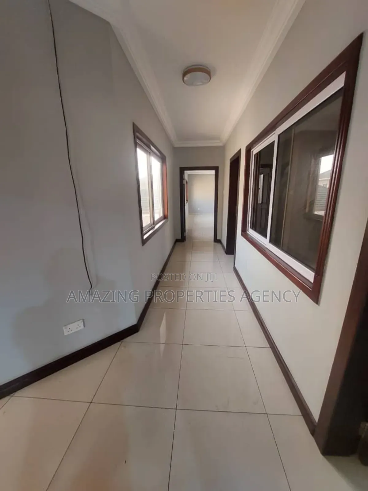 7bdrm House in Cantonments for sale in Cantonments