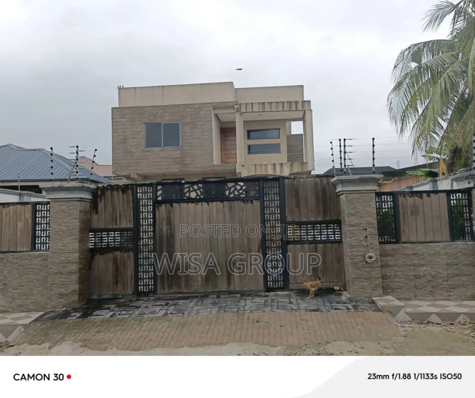 7bdrm Duplex in Wisa Groups, Accra Metropolitan for sale in Accra Metropolitan