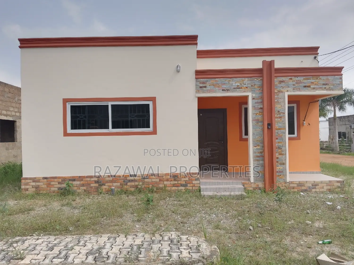 3bdrm House in Kuntunse Satellite, Accra Metropolitan for sale in Accra Metropolitan
