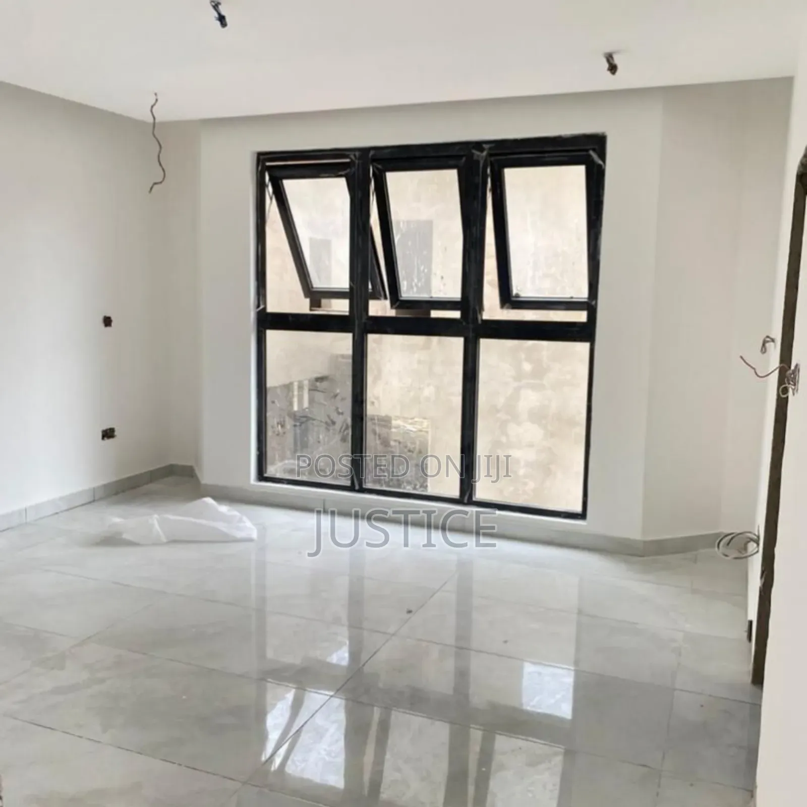 5bdrm Duplex in Dzorwulu for sale in Dzorwulu