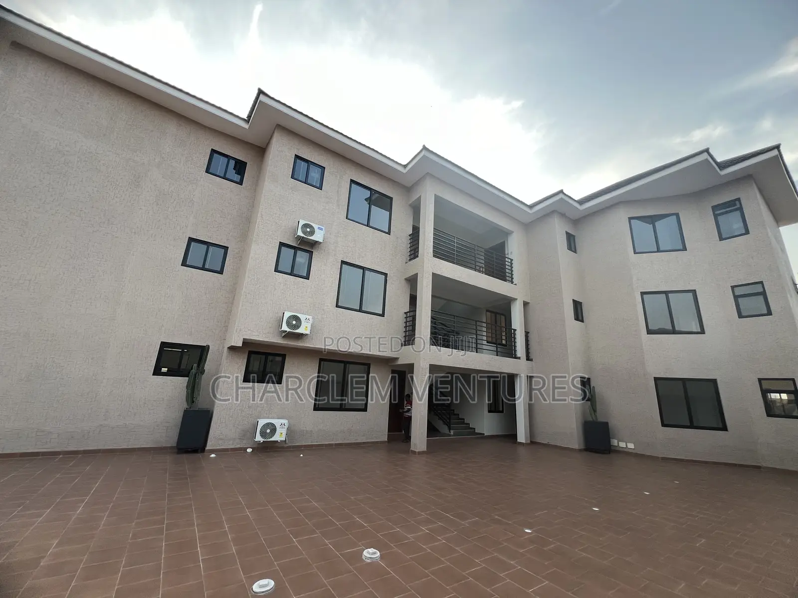 2bdrm Apartment in Charclem Ventures, East Legon for rent in East Legon