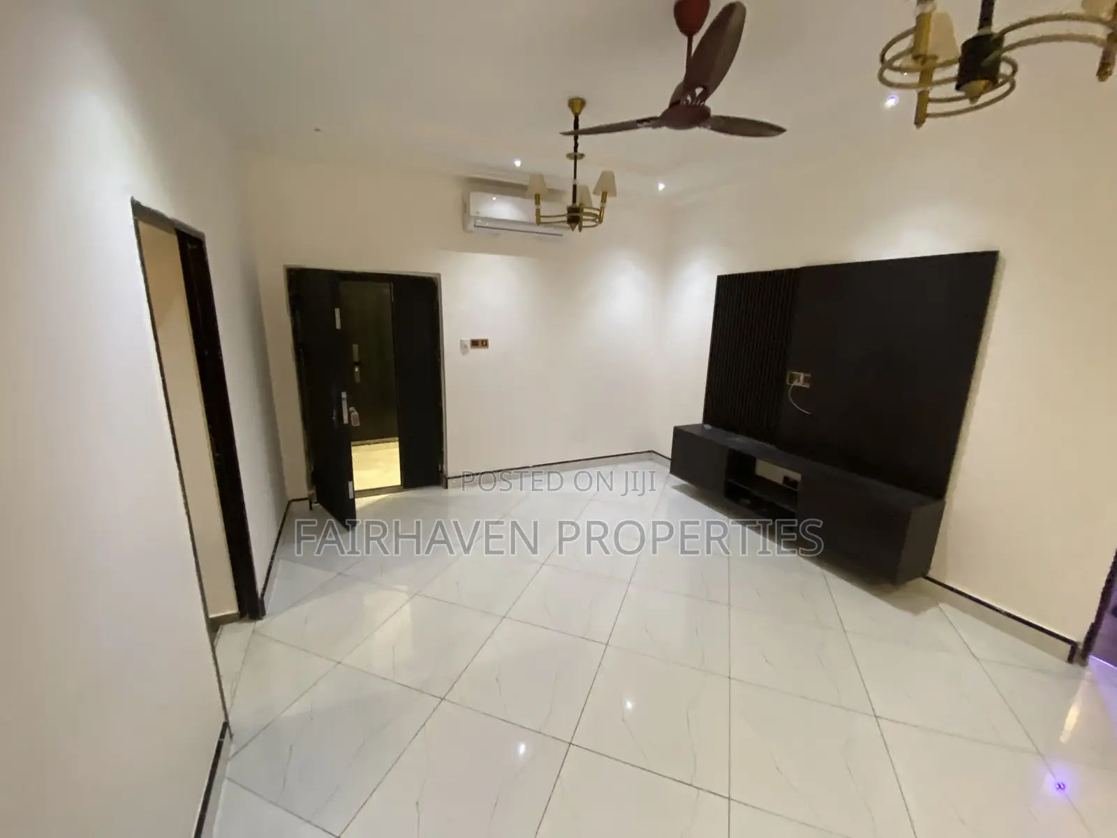 2bdrm Apartment in Fairhaven, Teshie for rent in Teshie