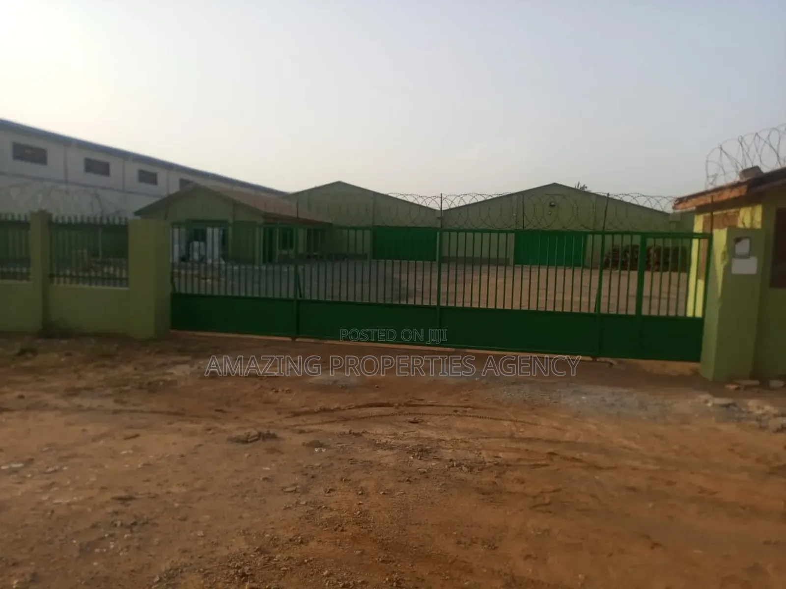 1000sqm Warehouse for Rent at Community 19 in Spintex