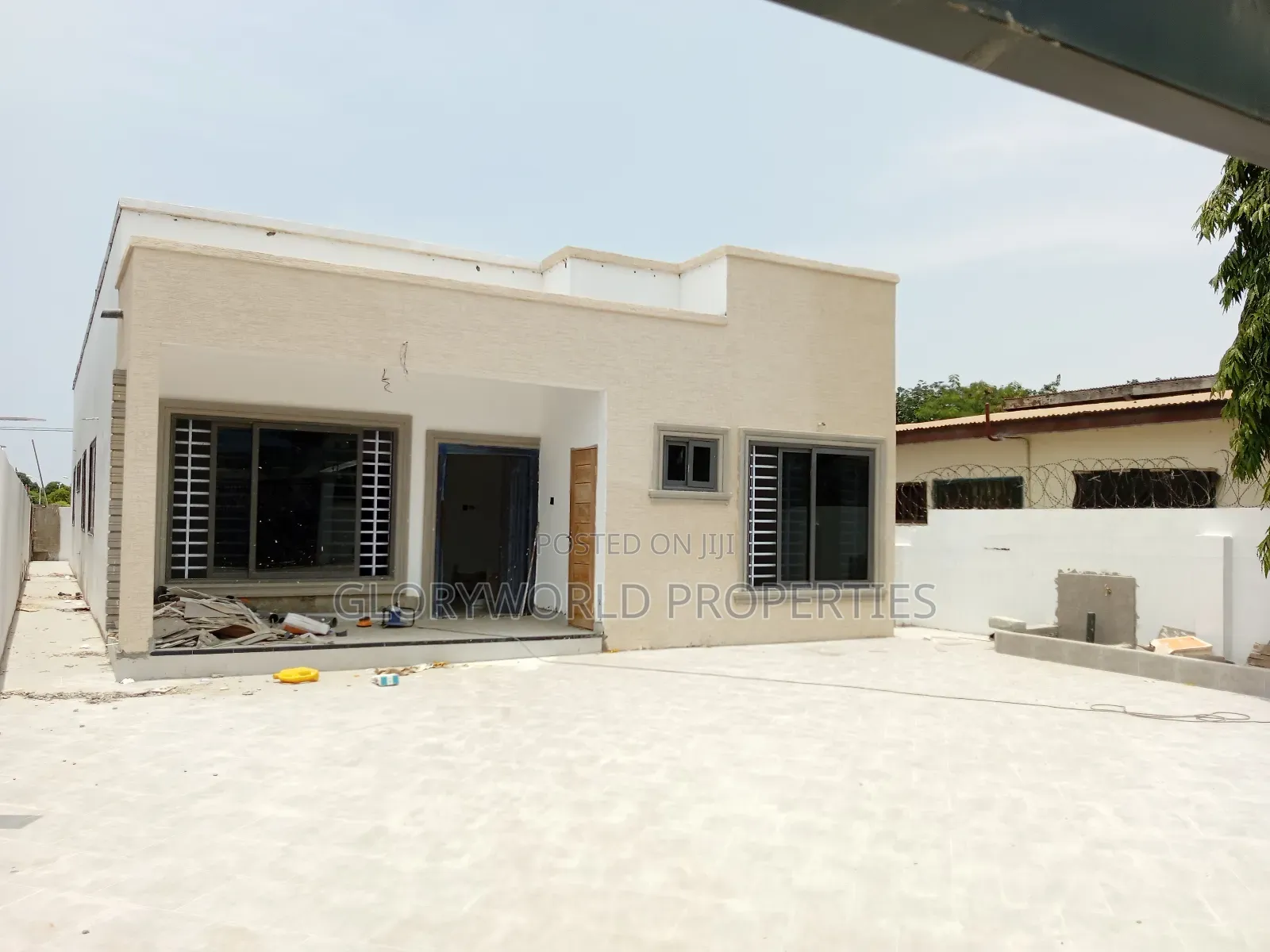 3bdrm House in Sakumono for sale in Sakumono