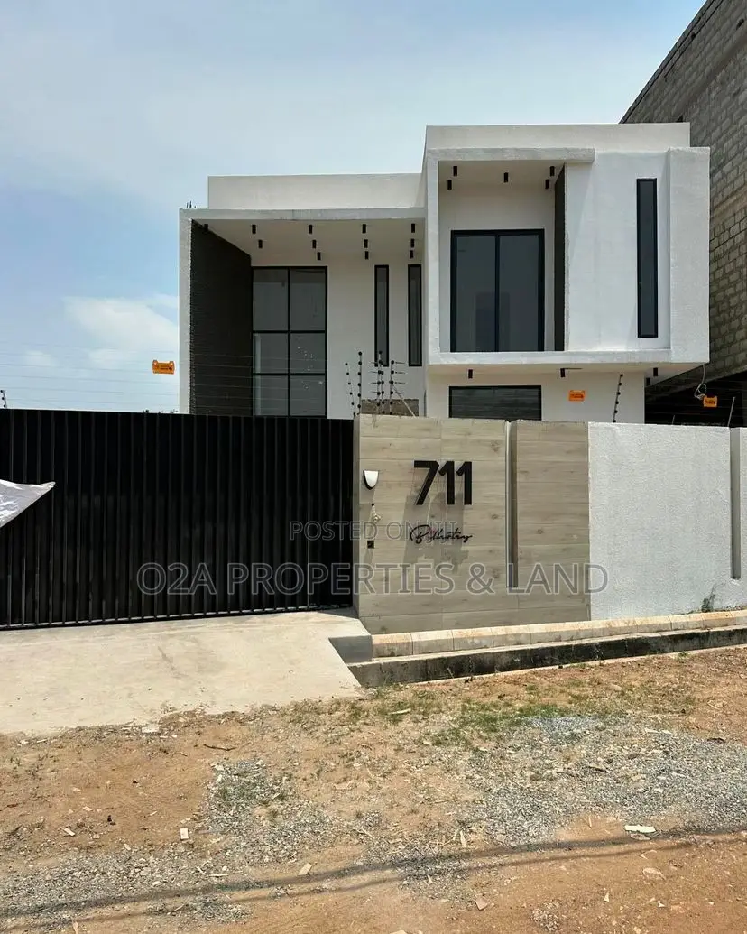 3bdrm House in Spintex, Baatsona Total for sale in Baatsona Total