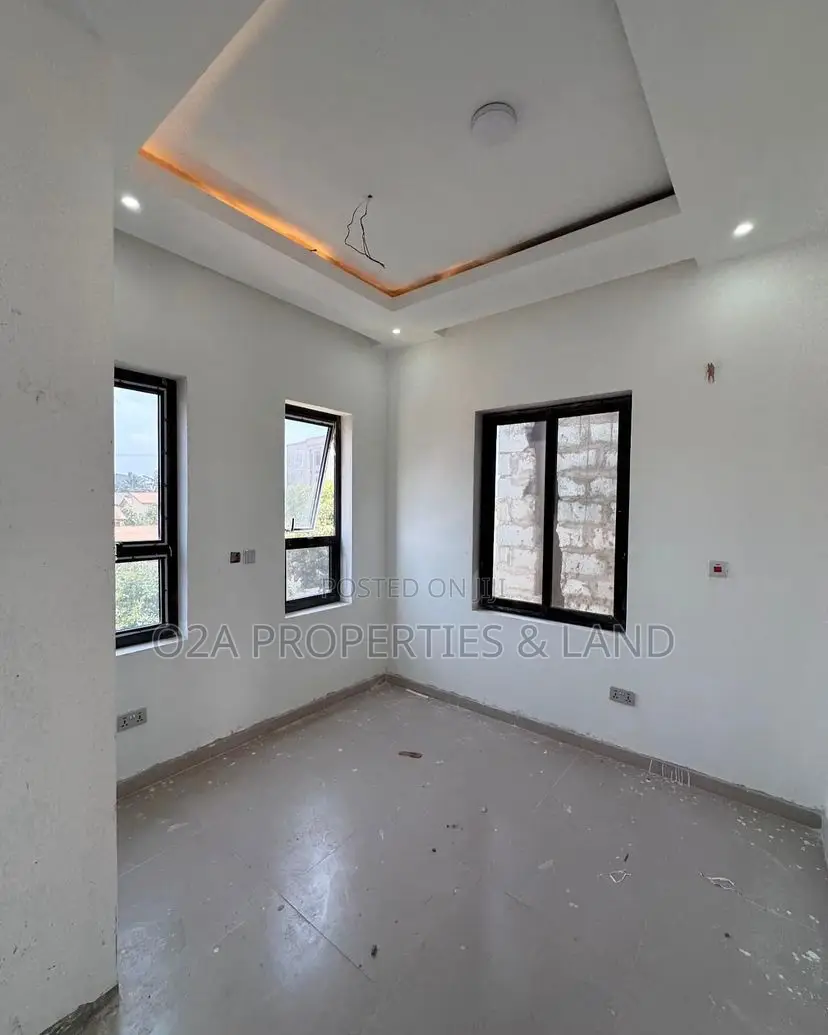 3bdrm House in Spintex, Baatsona Total for sale in Baatsona Total