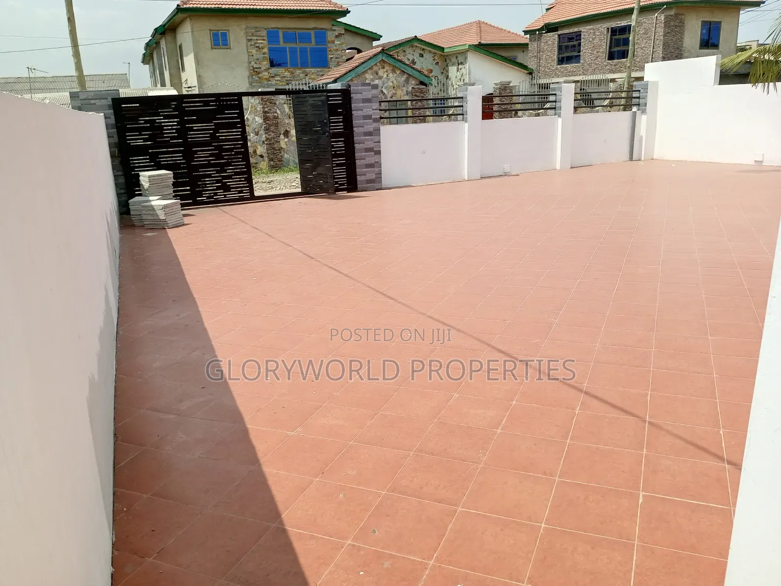 3bdrm House in Spintex for sale in Spintex
