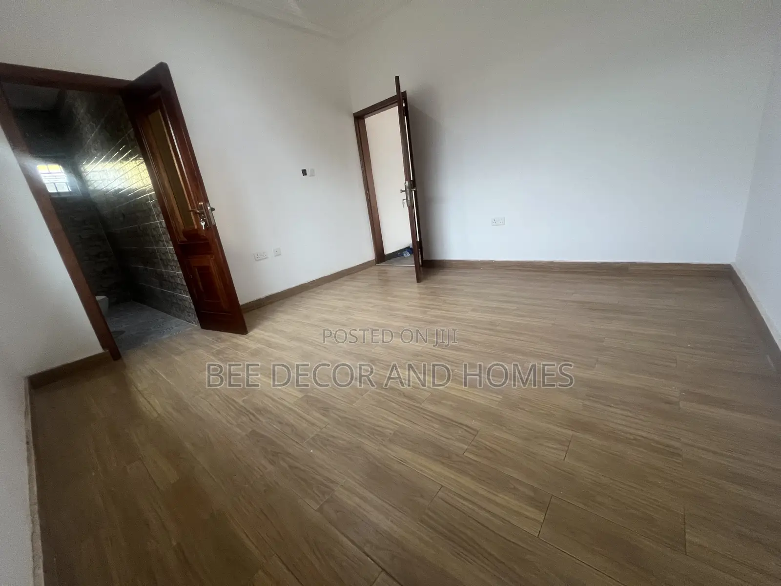 3bdrm House in Bee Decor & Homes, Old Ashomang for sale in Old Ashomang