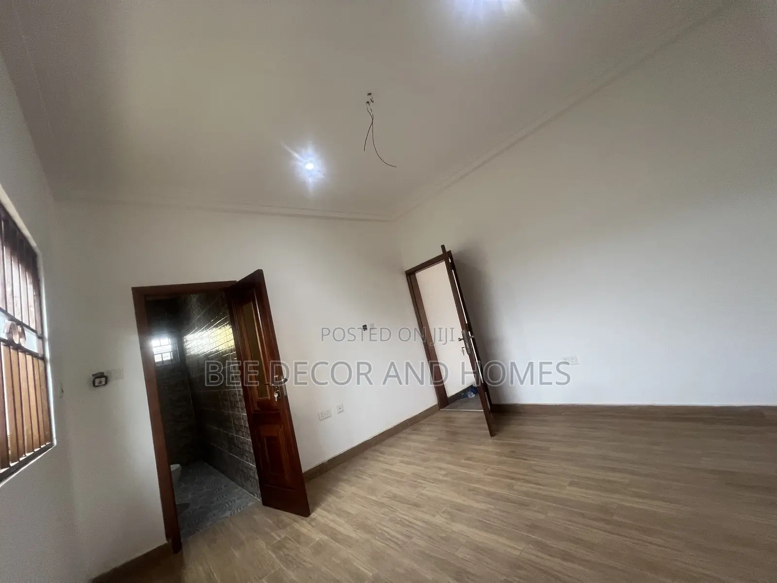 3bdrm House in Bee Decor & Homes, Old Ashomang for sale in Old Ashomang