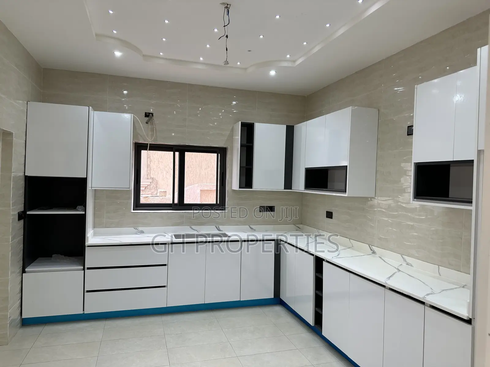 Furnished 4bdrm House in Kwadaso Hilltop., Kumasi Metropolitan in Kumasi Metropolitan
