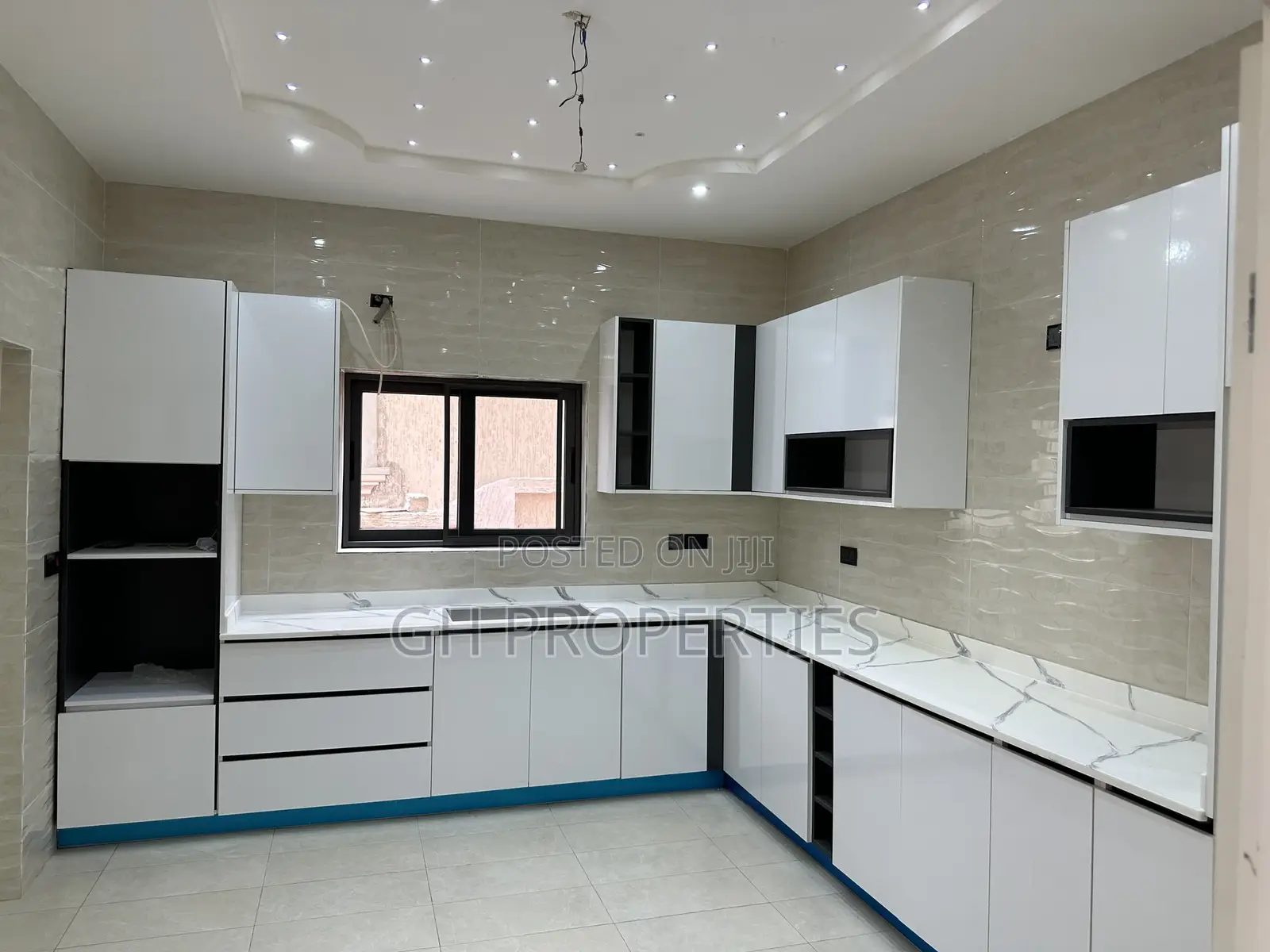 Furnished 4bdrm House in Kwadaso Hilltop., Kumasi Metropolitan in Kumasi Metropolitan