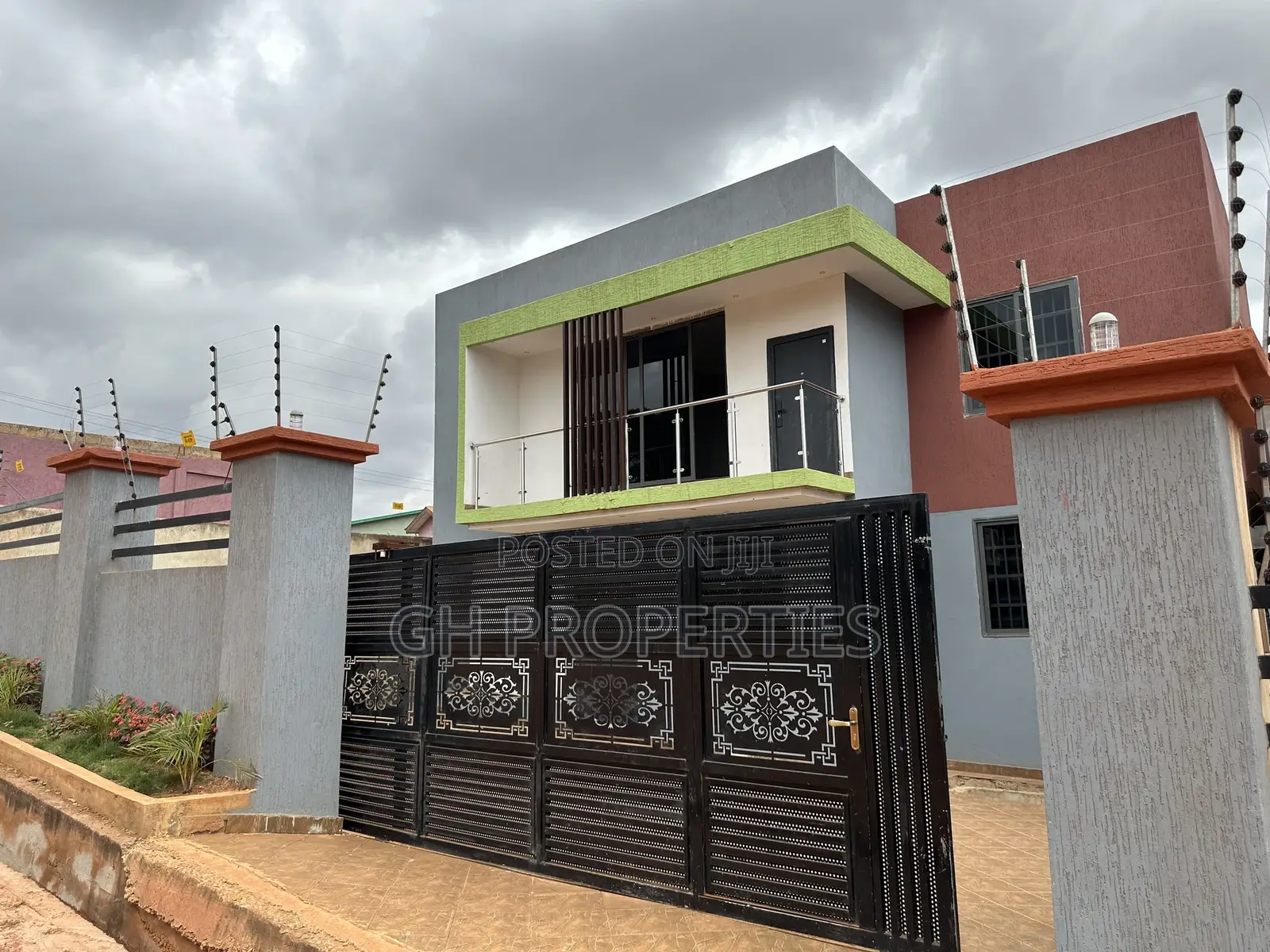4bdrm House in Daban Area., Kumasi Metropolitan for sale in Kumasi Metropolitan