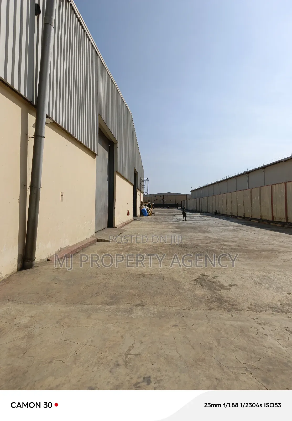 1900sqm Warehouse With 2000sqm Drying Space in Tema Metropolitan