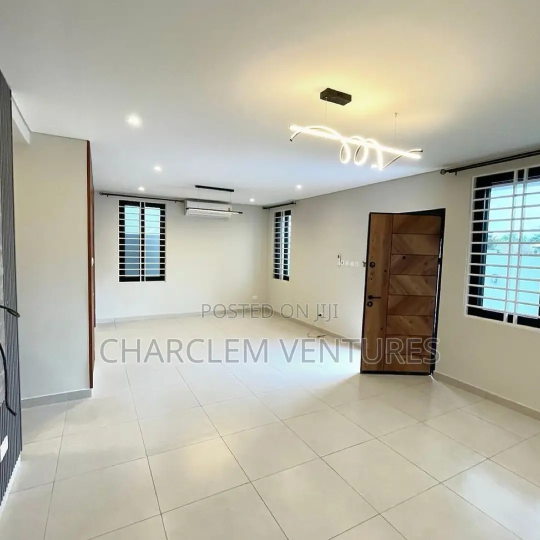 5bdrm House in Charclem Ventures, Accra Metropolitan for sale in Accra Metropolitan