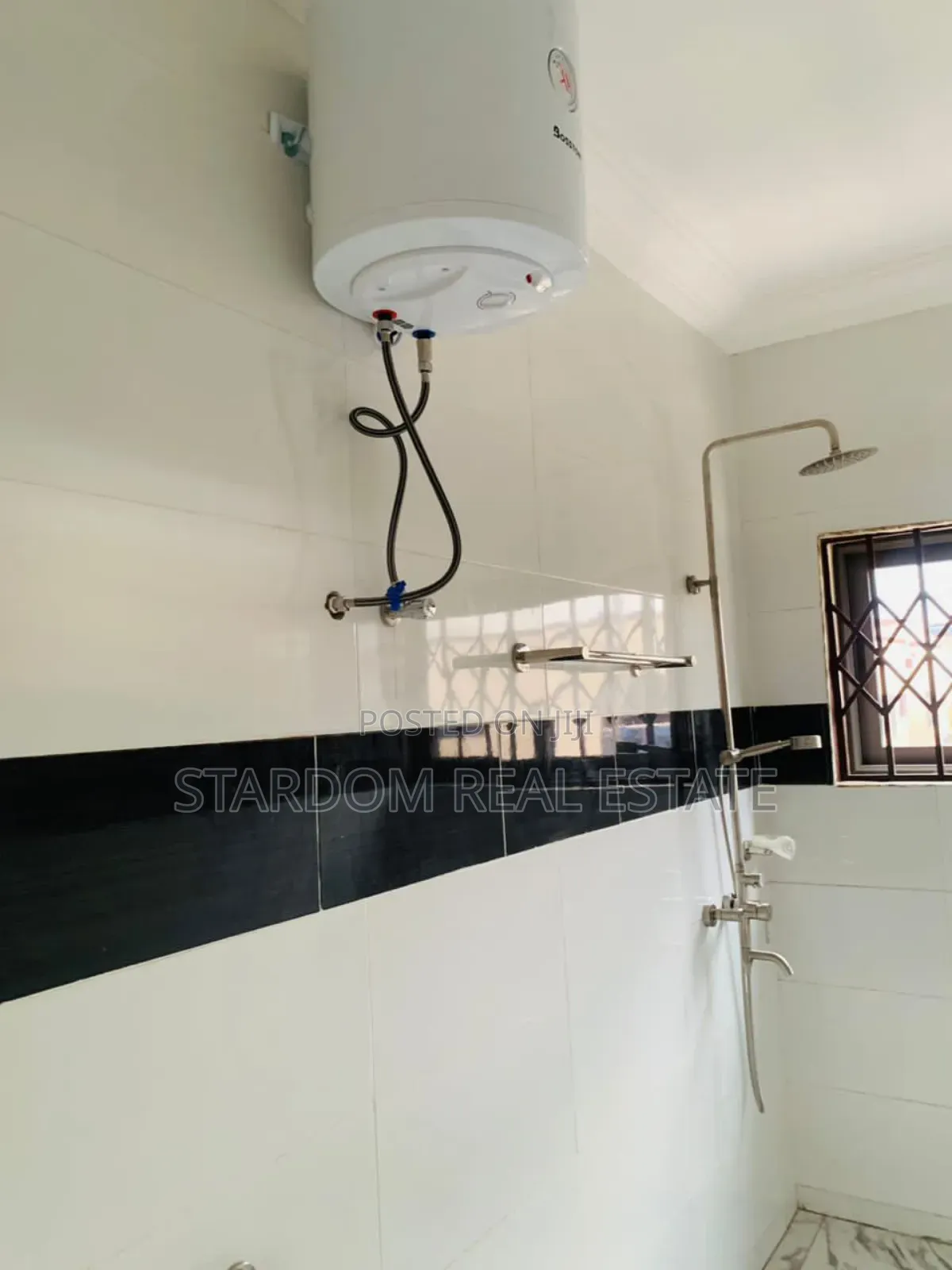 3bdrm Duplex in Oyarifa for rent in Oyarifa