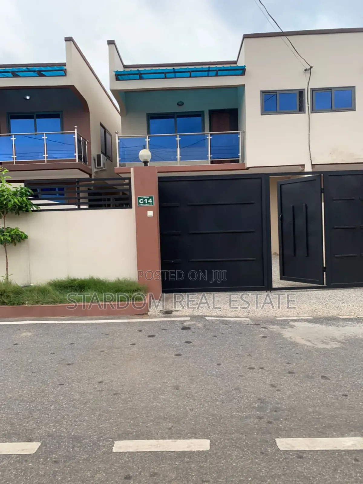 3bdrm Duplex in Oyarifa for rent in Oyarifa