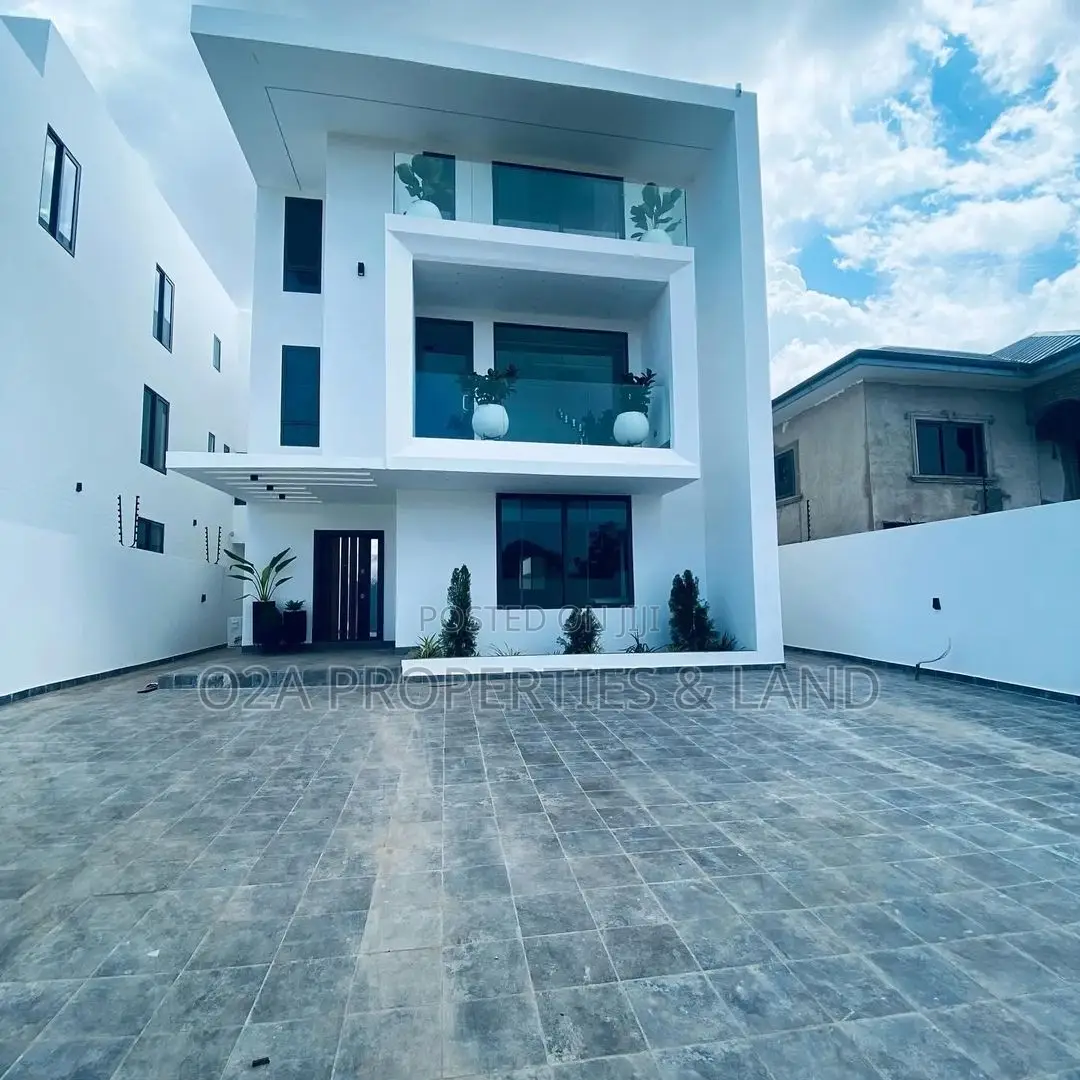 4bdrm House in East Legon Hills, Police Station for sale in Police Station