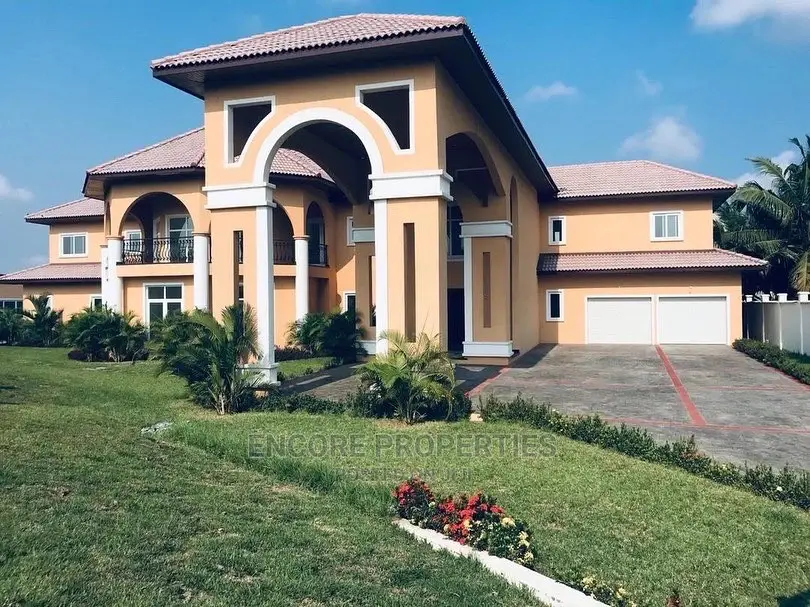 Ultra Morden 5 Bedroom House At Trasacco in East Legon