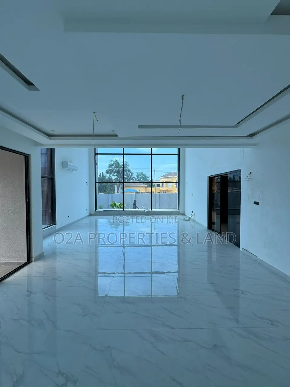 5bdrm House in East Legon, A&C Mall Area for sale in A&C Mall Area