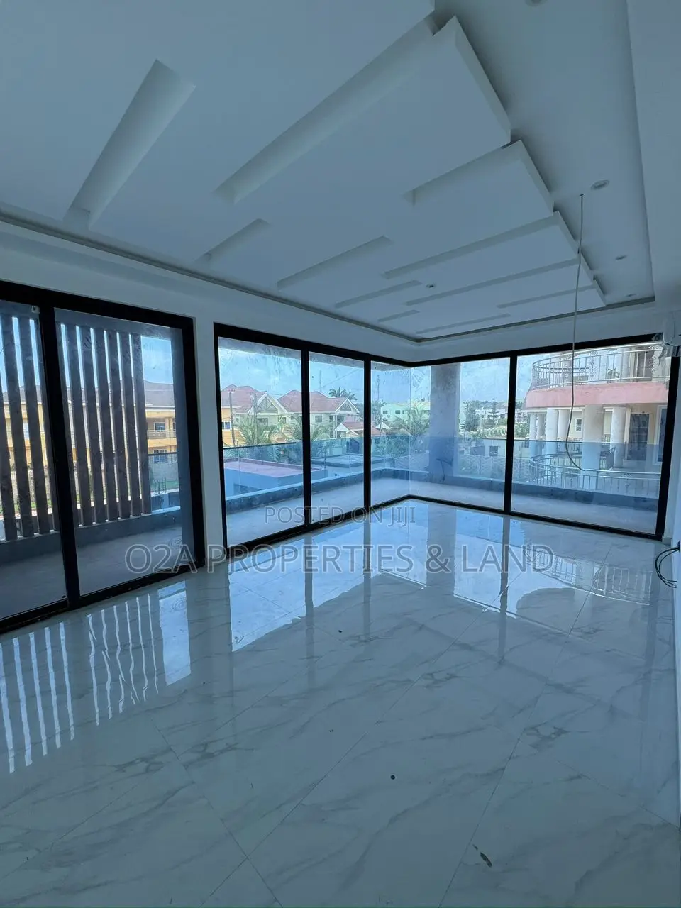 5bdrm House in East Legon, A&C Mall Area for sale in A&C Mall Area
