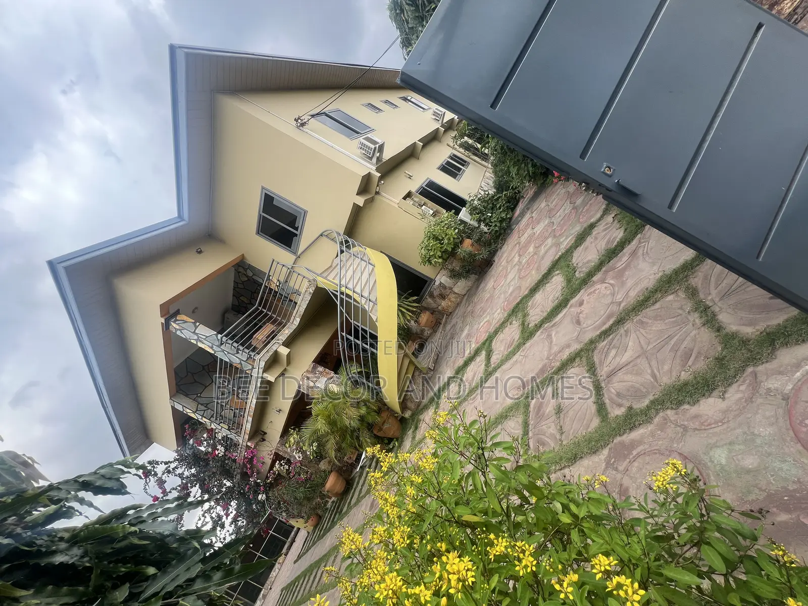 2bdrm Apartment in Bee Decor And Homes, Old Ashomang for rent in Old Ashomang
