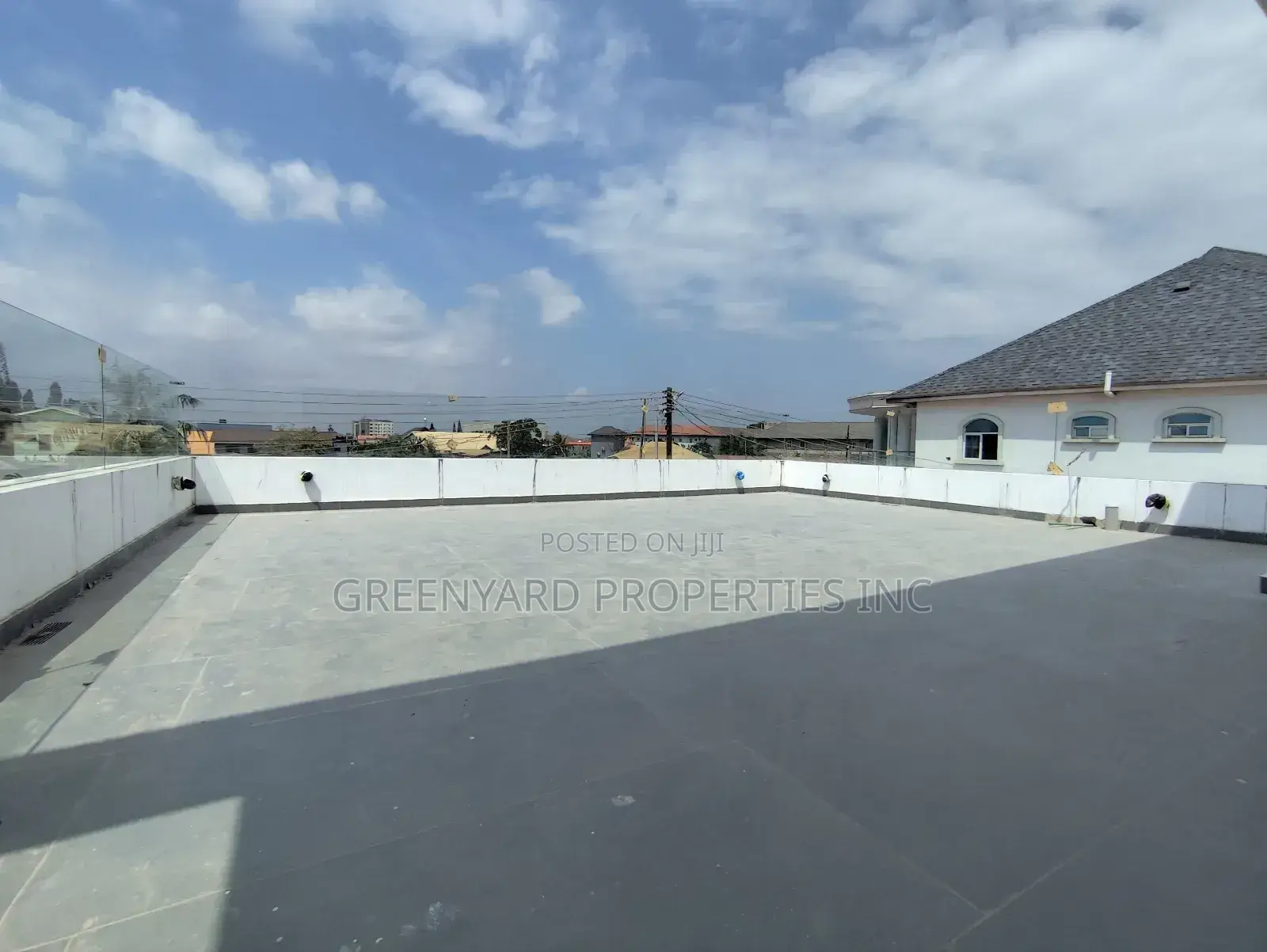 6bdrm Mansion in Adjiringanor, East Legon for sale in East Legon