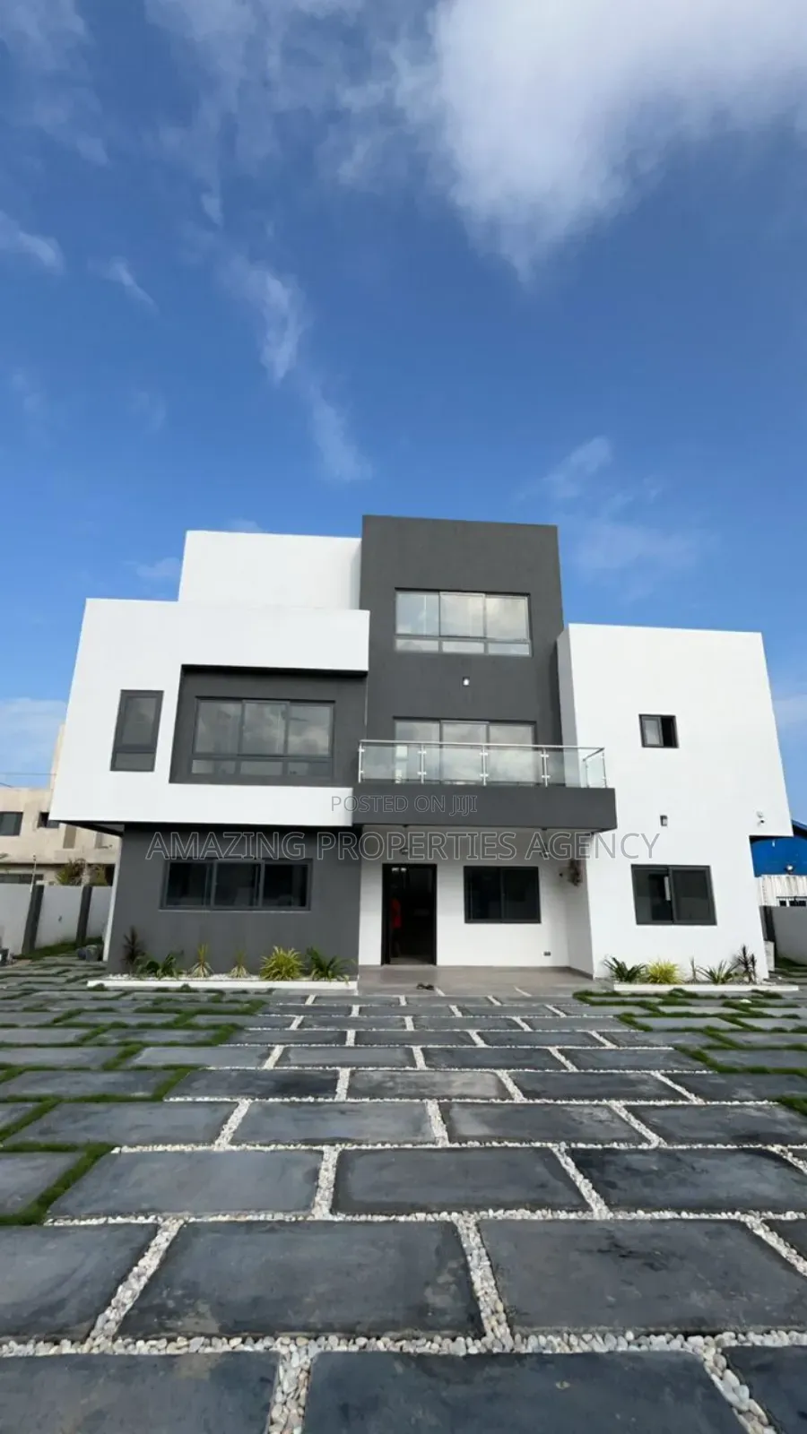 6bdrm House in Tseaddo for sale in Tseaddo