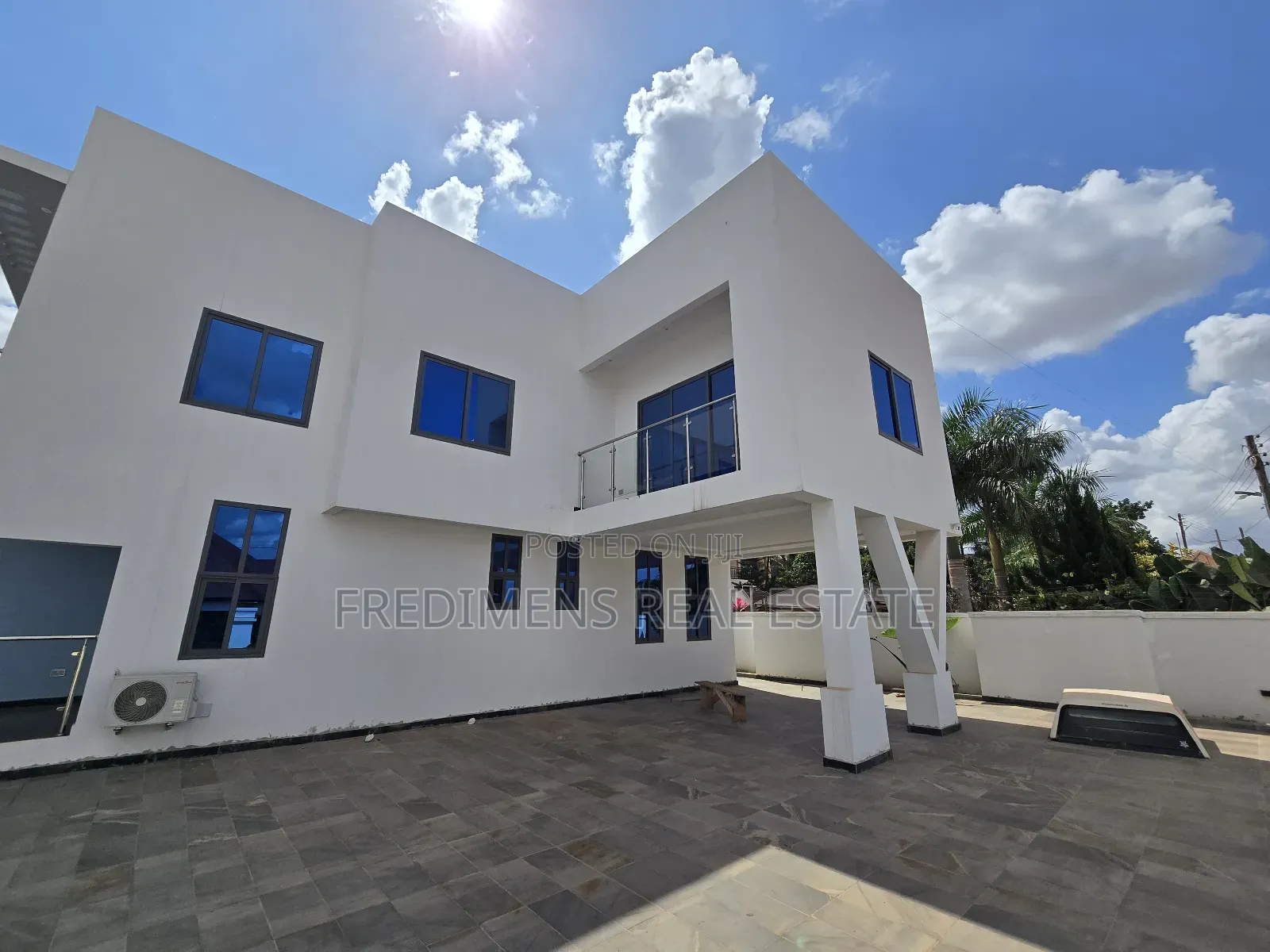 4bdrm House in Fredimens Real, Kumasi Metropolitan for sale in Kumasi Metropolitan