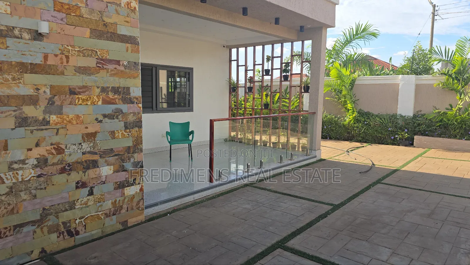 Furnished 4bdrm House in Fredimens Real, Kumasi Metropolitan for sale in Kumasi Metropolitan