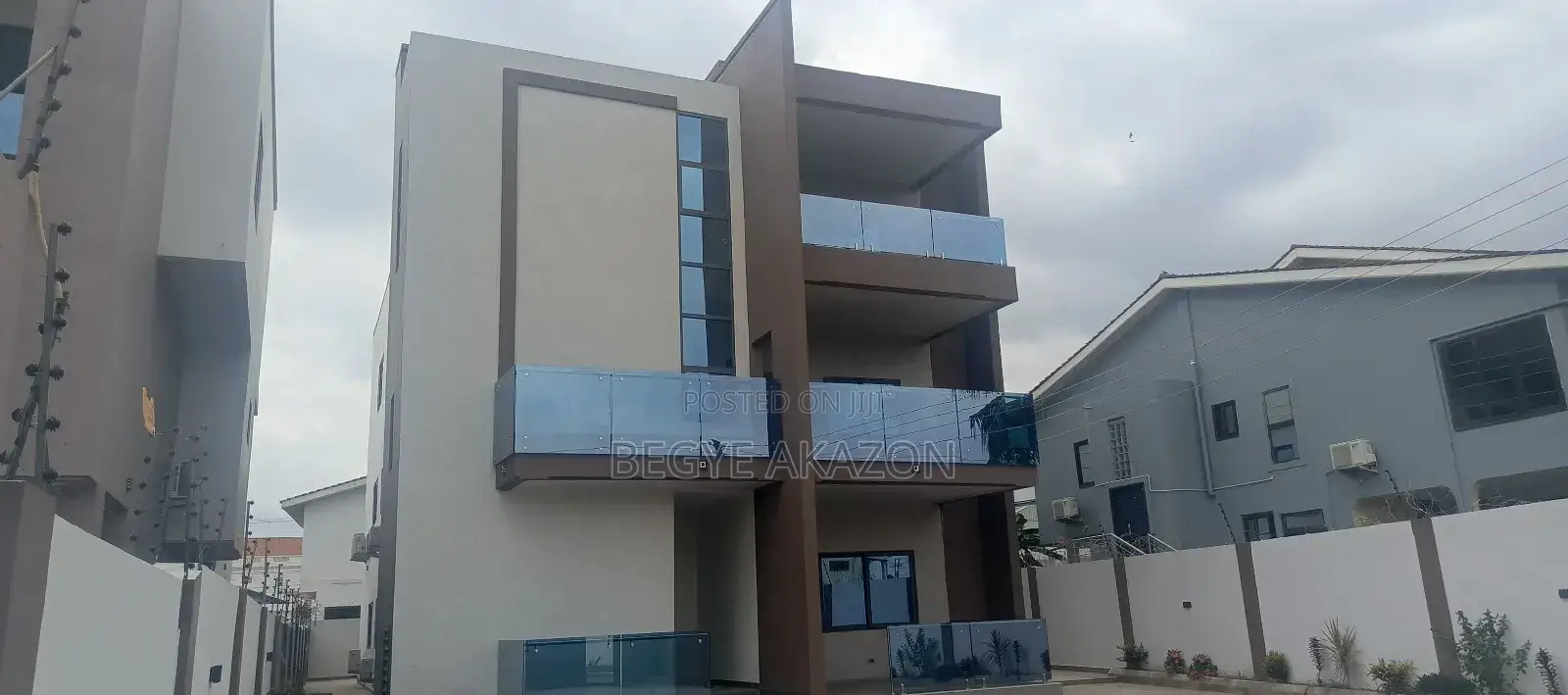 9bdrm Apartment in A&C Mall for rent in A&C Mall Area