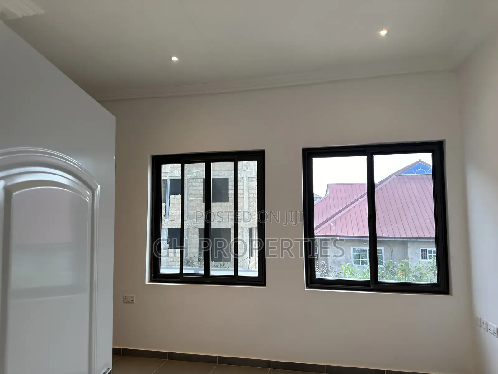 3bdrm Duplex in Atonsu,Serwia, Kumasi Metropolitan for sale in Kumasi Metropolitan
