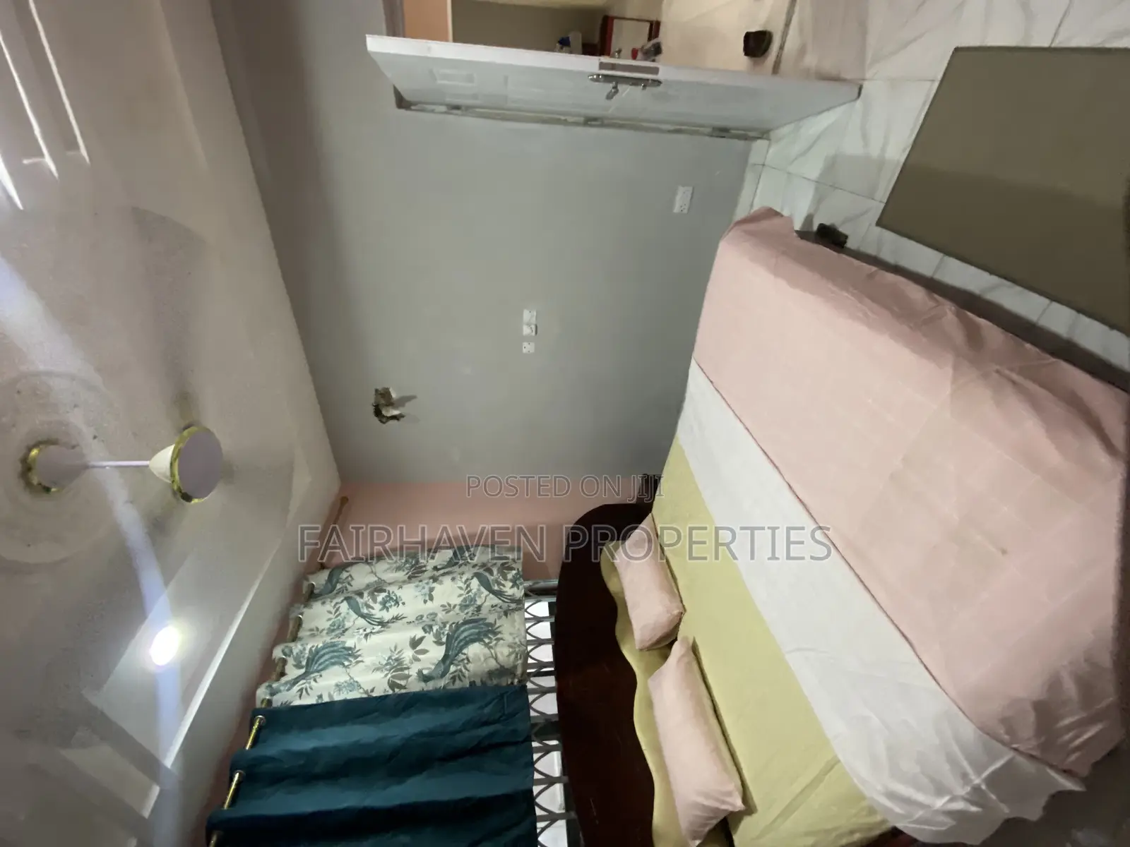 Furnished 2bdrm Apartment in Tseaddo, Airport Residential Area in Airport Residential Area
