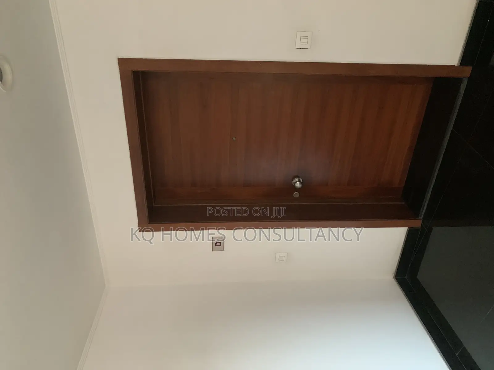 Furnished 1bdrm Apartment in Airport Residential for rent in Airport Residential Area