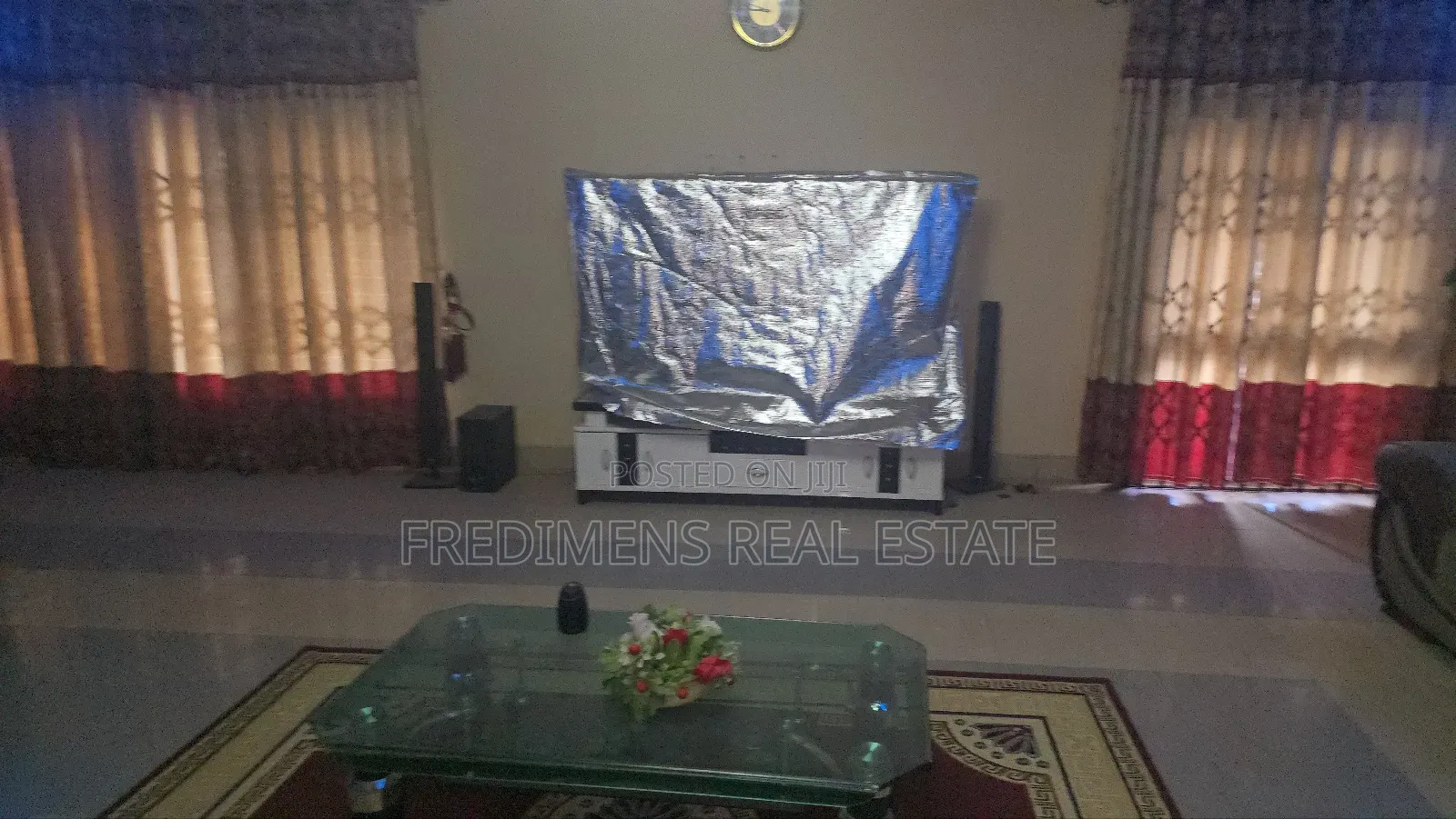 8bdrm House in Fredimens Real, Kumasi Metropolitan for sale in Kumasi Metropolitan
