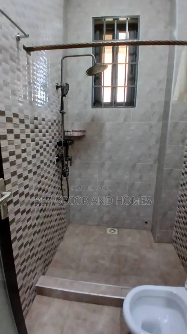 Furnished 2bdrm Apartment in Ogbojo, East Legon for rent in East Legon