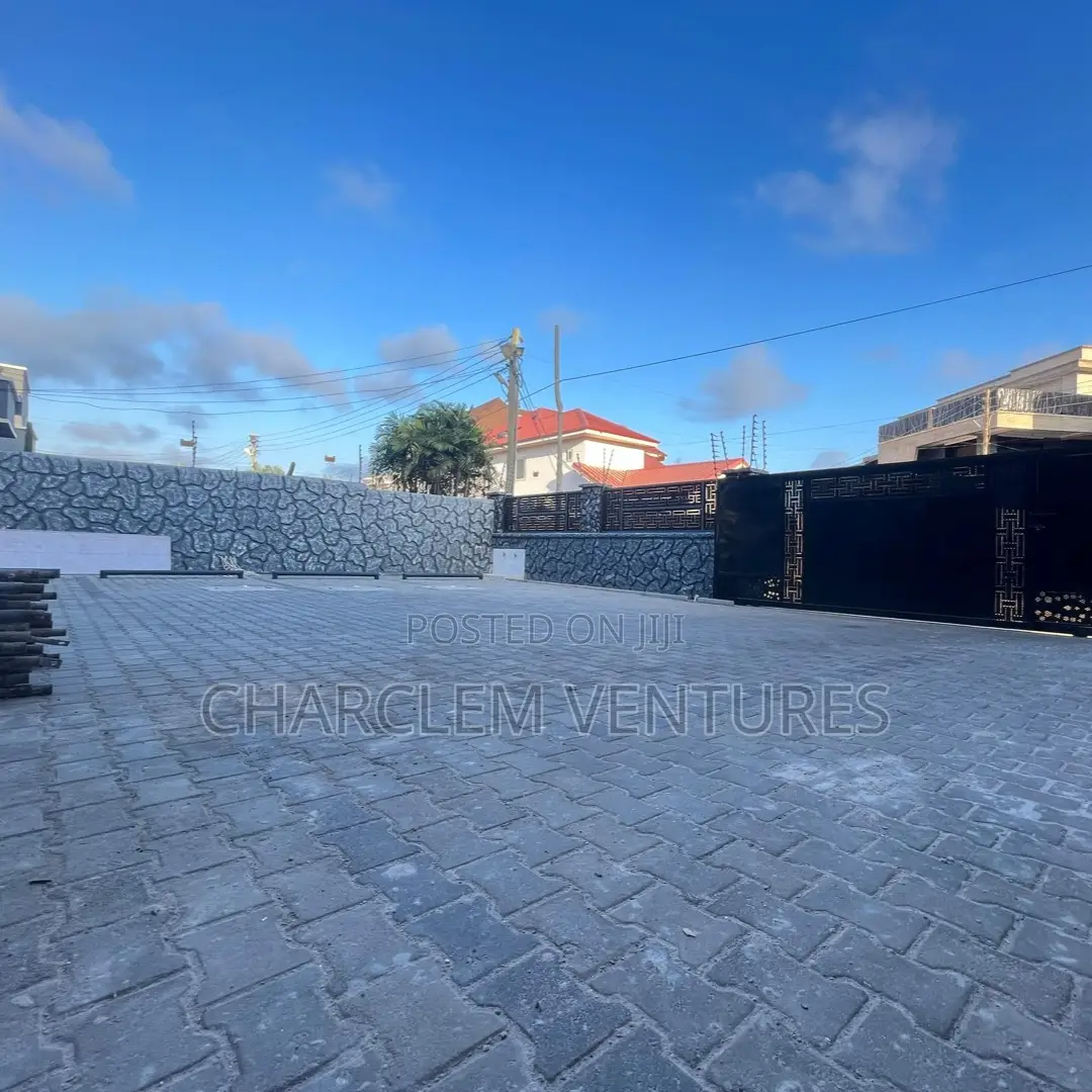 3bdrm Apartment in Charclem Ventures, East Legon for rent in East Legon
