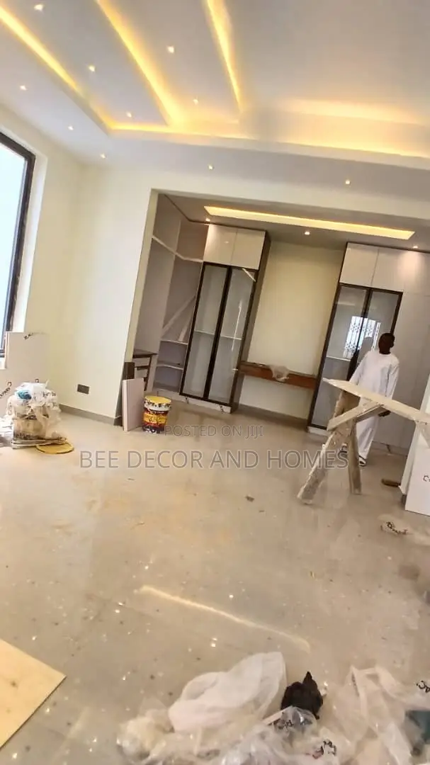 4bdrm Mansion in Bee Decor & Homes, East Legon for sale in East Legon