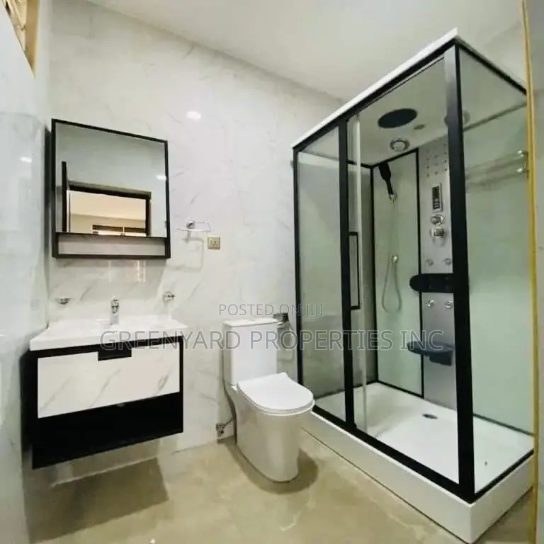 2bdrm Townhouse / Terrace in Upsa, East Legon for rent in East Legon