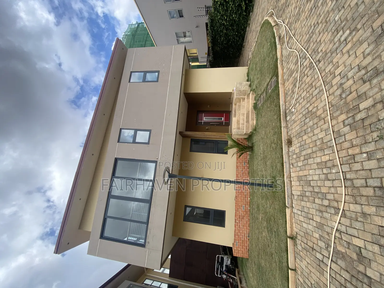 3bdrm Townhouse / Terrace in Tseaddo for rent in Tseaddo