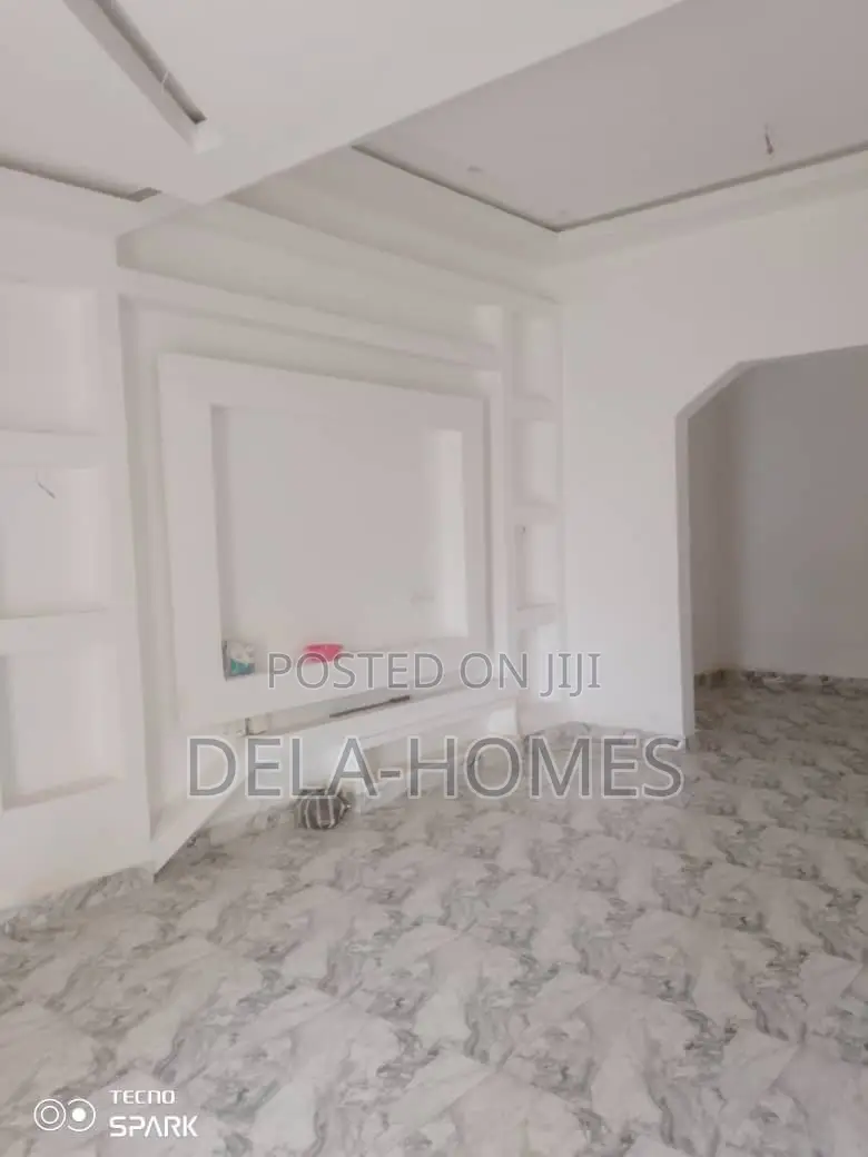 2bdrm Apartment in Lakeside Estate, Ashaley Botwe for rent in Ashaley Botwe