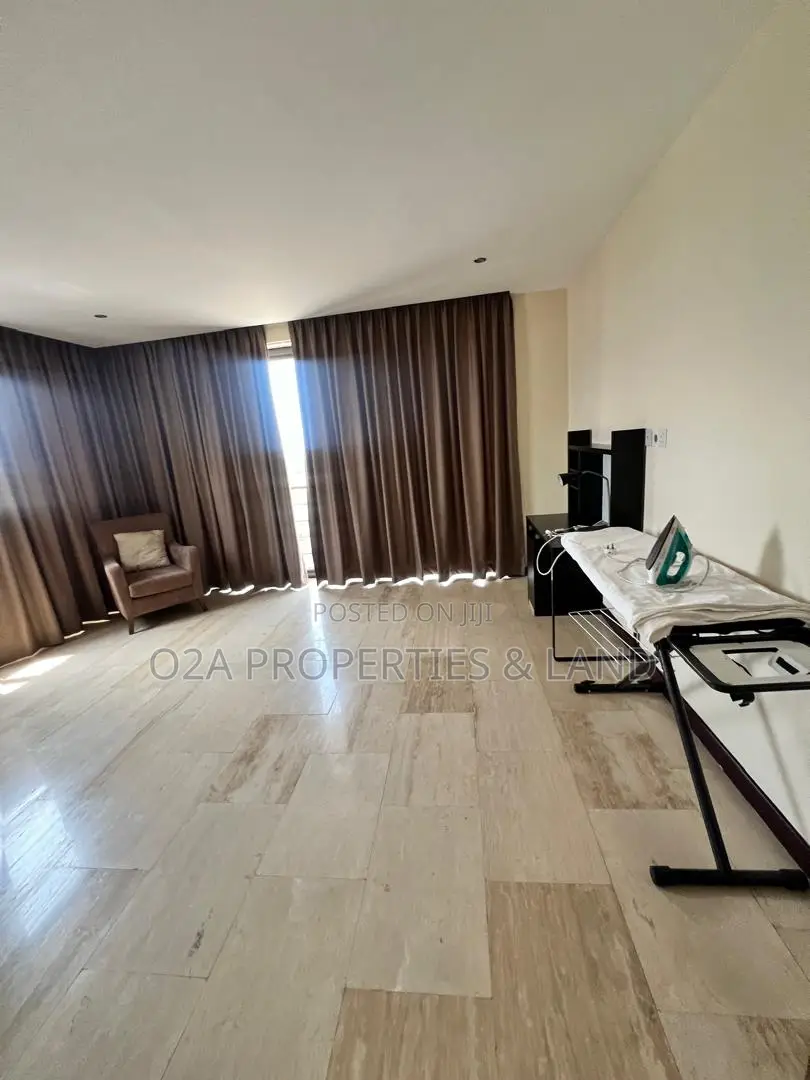 3bdrm Apartment in Airport Residential for sale in Airport Residential Area