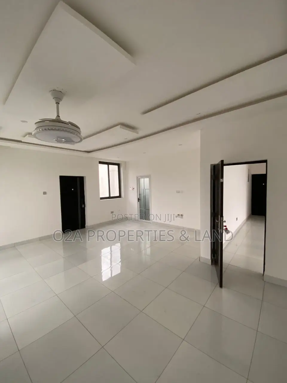 4bdrm House in Airport Residential for sale in Airport Residential Area
