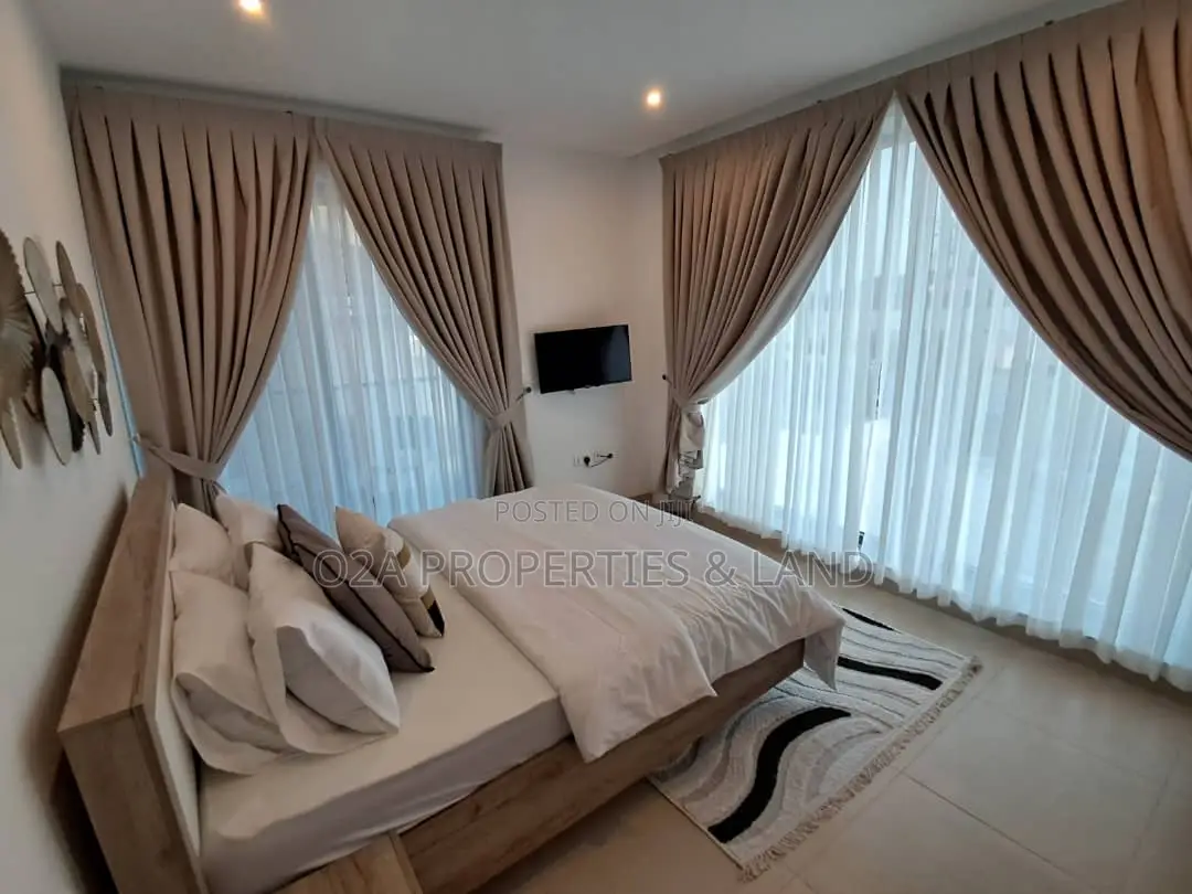 Furnished 3bdrm Apartment in Airport Residential for rent in Airport Residential Area