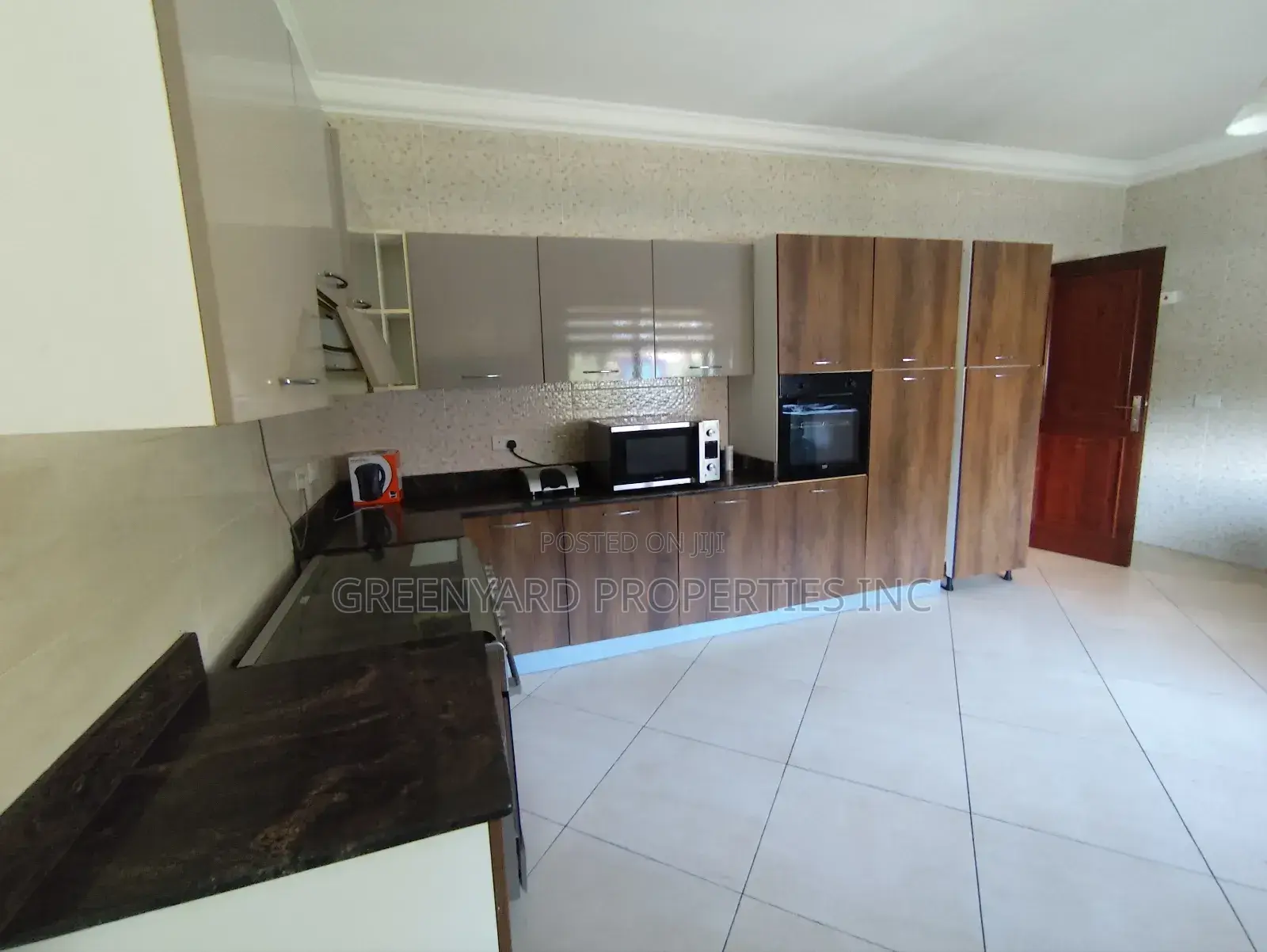 Furnished 5bdrm Villa in Trasacco Valley, Adjiriganor for rent in Adjiriganor